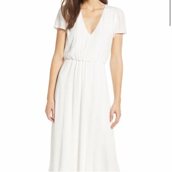 Wayf Dresses & Skirts - Wayf white V-neck midi dress